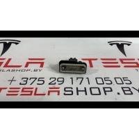 Подсветка номера Tesla Model S 2014 1034341-00-B