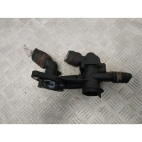 Корпус термостата Volkswagen Polo IV 2009 03C121111R