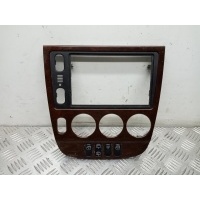 накладка декоративная Mercedes-Benz M-Класс W163 1999 A1636802036
