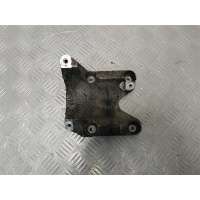 Кронштейн компрессора кондиционера Audi A6 A4/C4 1995 078260835E
