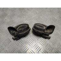 Сигнал (клаксон) Audi A4 B6 2003 8H0951221,8H0951223