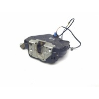 замок двери задней левой Mercedes-Benz C-Класс W203/S203/CL203 2006 A2037300135