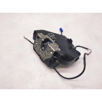 замок двери задней левой Mercedes-Benz C-Класс W203/S203/CL203 2004 A2037300135