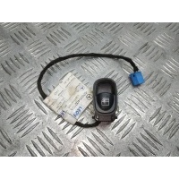 кнопка стеклоподъемника двери Mercedes-Benz C W203/S203/CL203 2005 A2038200210