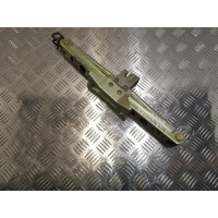 Домкрат Suzuki Grand Vitara II 2005 89910-65JL1