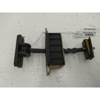 Ограничитель открывания двери Mercedes W203 2004 A2037300116