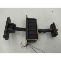 Ограничитель открывания двери Mercedes W203 2004 A2037300116
