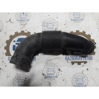 воздухозаборник Audi Q7 4L 2012 7l6129627j