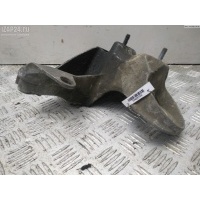 Кронштейн двигателя опорный Перед. Audi A6 C6 (2004-2011) 2006 4F0199352F
