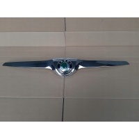 Решетка хромированная skoda fabia ii roomster 5j0853633a
