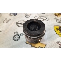 Поршень Land Rover Freelander 2007 LR001227