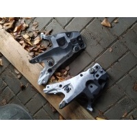 Volvo s60 v60 крепление крыла левый i правая
