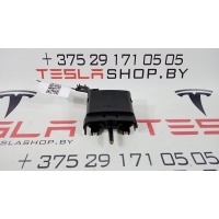 разъем (фишка) проводки Tesla Model S 2014 1003311-00-C