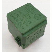 Реле мерседес sl r230 2007 год a0025427619