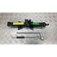 Домкрат KIA SPORTAGE (2004-2010) 2005 091101F000
