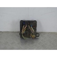 Блок предохранителей Renault Scenic 2 (2003-2009) 2005 8200306033