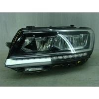 Фара левая Volkswagen Tiguan 5NB941773E