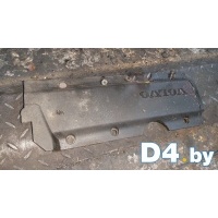 Декоративная крышка двигателя Volvo V70 2000