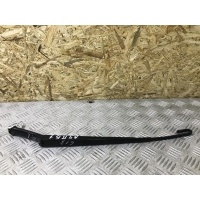Щеткодержатель (поводок стеклоочистителя, дворник) Audi A4 B5 2000 8D1 955 407 D