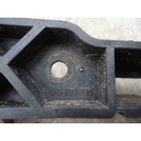 Кронштейн крепления бампера переднего Audi A6 2008 4F0807771