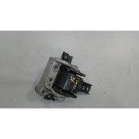 Подушка крепления двигателя левая=правая Mitsubishi Outlander XL 2006-2012 2009 MN184297