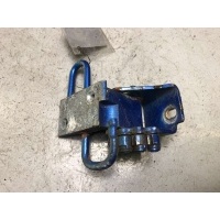 Петля двери передней правой Volkswagen Caddy 3 2005 1T0831412C