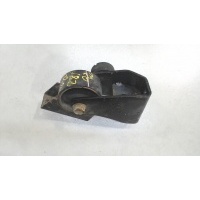 Подушка крепления двигателя, левая=правая Toyota Avensis 1 1997-2003 1999 1236102100