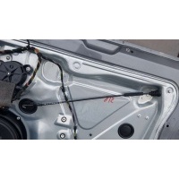 Трос двери Volkswagen Transporter 2012 7E0837085