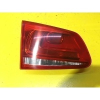 Фонарь внутренний Volkswagen Touareg 2 2014-2018 7p6945093c