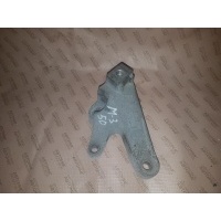 Кронштейн кпп Mazda 3 I (BK) Рестайлинг (2006–2009) 2008 B32T-39-080B