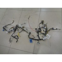 Проводка салона Mitsubishi Outlander CU 2001-2008 2005 MN124052