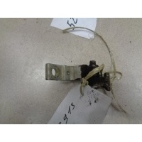 Петля двери передней правой верхняя Volkswagen Golf 4 1997-2006 1998 6E0831402C
