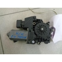 Моторчик стеклоподъемника передний левый Audi A8 D2 1994-2002 1997 4D0959801