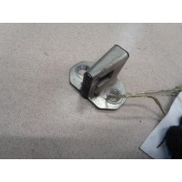Ответная часть замка двери Mercedes Benz E-Сlass W210 1995-2002 1996 A2087200104