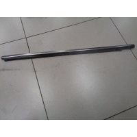 Накладка стекла переднего правого (бархотка) Mercedes Benz E-Сlass W210 1995-2002 1996 A2106900880