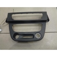 Накладка торпедо Renault Megane 3 2008-2015 2011 682605518R