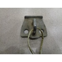 Ответная часть замка багажника Mitsubishi Legnum 1996-2002 1997 MB537545