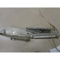 Петля крышки багажника левая Renault Megane 1 1996-2002 2002 7700838614