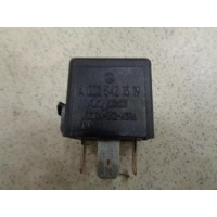 Реле Mercedes Benz S-Class W220 1998-2005 2001 A0025421319
