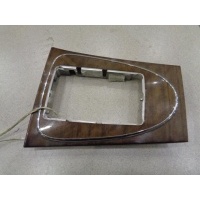 Накладка консоли КПП Mercedes Benz E-Сlass W211 2002-2009 2002 A2116800936