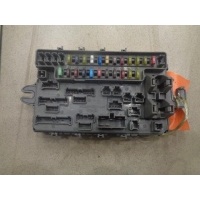 Блок предохранителей салонный Honda Fit 2001-2008 2001 38200SAA003