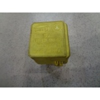Реле Mercedes Benz M-Class W163 1997-2005 2000 A0025421419