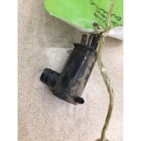 Насос омывателя Mitsubishi Lancer Cedia CS 2000-2003 2001 MB286961