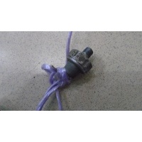 Датчик давления масла ДВС Mitsubishi Pajero, Montero 3 1999-2006 2002 MD138993