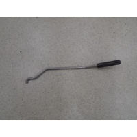 Тяга замка двери передней правой Audi A6 C5 1997-2004 1999 4B0837184B