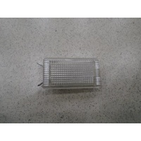 Плафон салонный освещения бардачка Audi A6 C5 1997-2004 1999 331947113