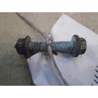 Болт крепления рычага заднего Volkswagen Touareg 2002-2010 2003 N10552401