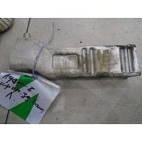 Кронштейн усилителя заднего бампера левый Audi A6 C5 1997-2004 1999 4B0807331E