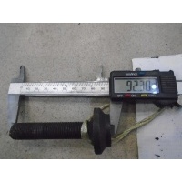 Болт крепления ступицы передней Audi A6 C6 2004-2011 2008 4B0407643A