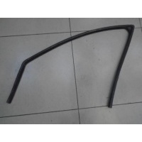 Уплотнитель стекла двери передней левой Ford Mondeo 3 2000-2007 2003 1364474